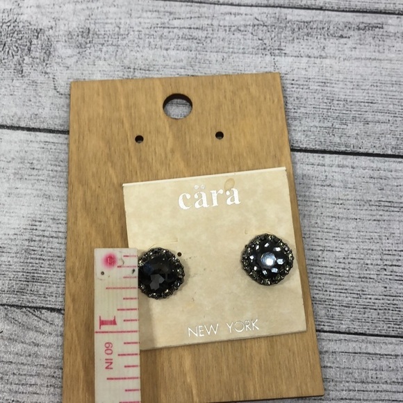 NEW Cara NY Gunmetal Sparkling Crystal and Hematite Glam Earrings Dressy Evening - Picture 5 of 5
